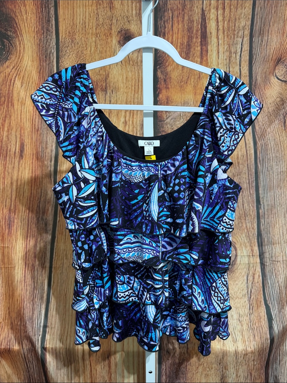 🚨$2 (Bundle 3+) Cato Tiered Blouse Size L